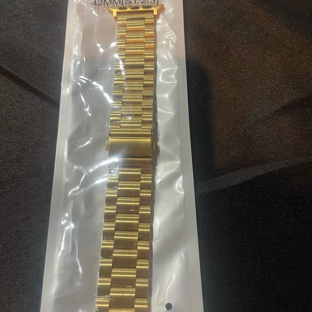 Gold Smartwatch Band J227